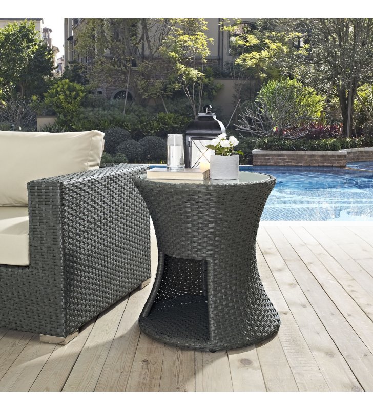 Sojourn Round Outdoor Patio Side Table in Chocolate - Lexmod