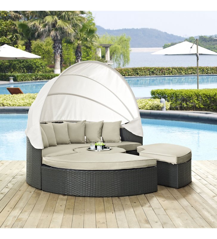 Sojourn Outdoor Patio Sunbrella¬Æ Daybed in Antique Canvas Beige - Lexmod