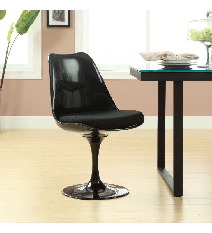Lippa Dining Side Chair in Black - Lexmod