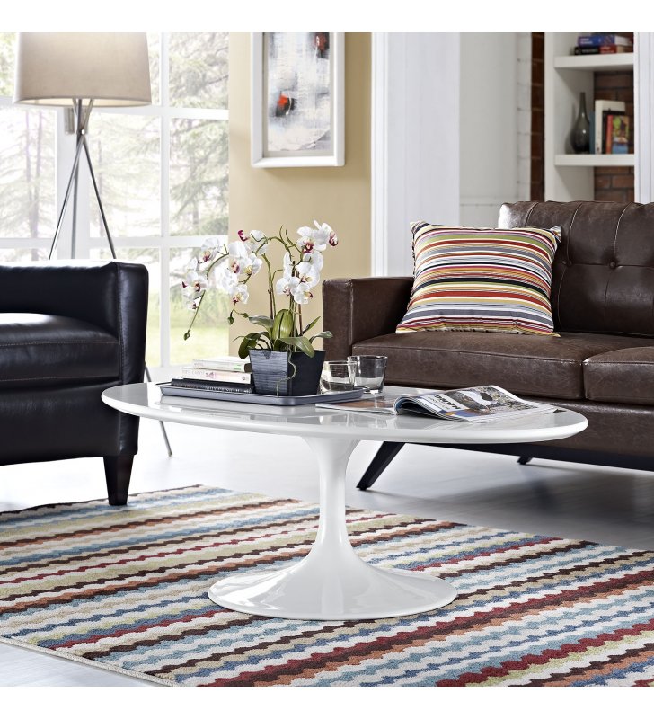 Lippa 48" Oval-Shaped Wood Top Coffee Table in White - Lexmod