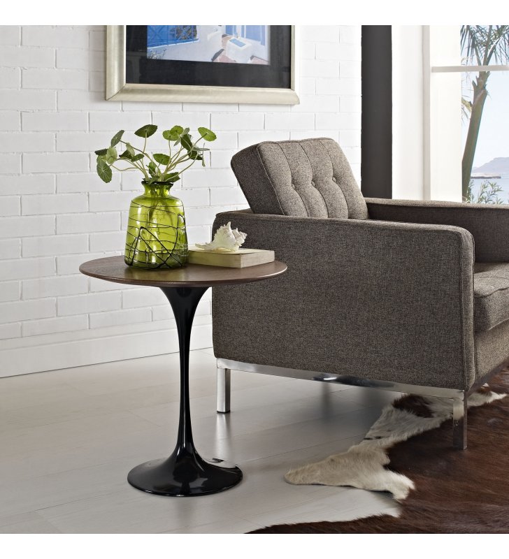 Lippa 20" Wood Side Table in Black - Lexmod
