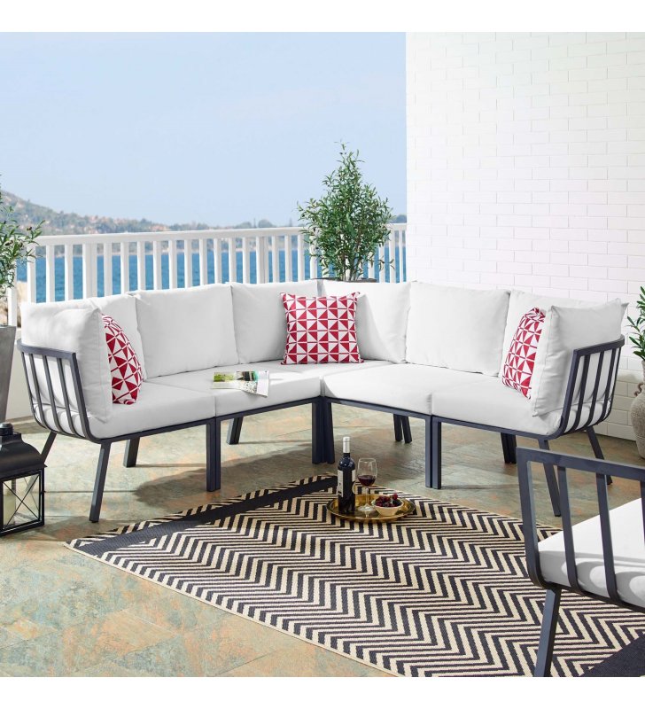 Riverside 5 Piece Outdoor Patio Aluminum Sectional in Gray White - Lexmod