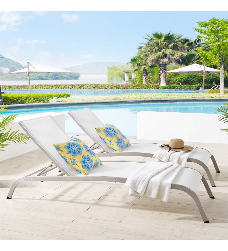 Savannah Outdoor Patio Mesh Chaise Lounge Set of 2 in White - Lexmod