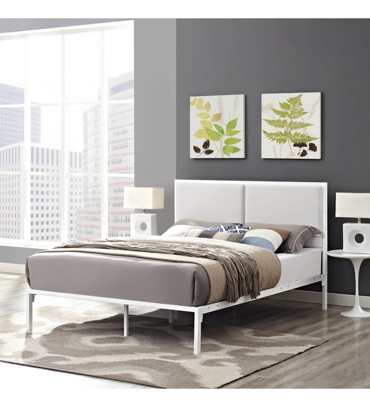 Della King Vinyl Bed in White White - Lexmod