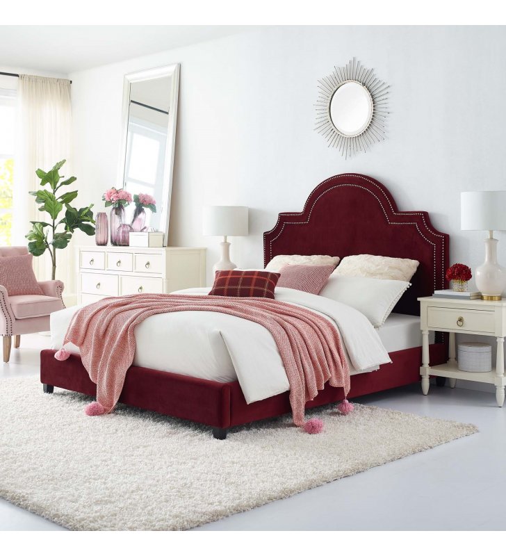 Primrose Queen Performance Velvet Platform Bed in Maroon - Lexmod