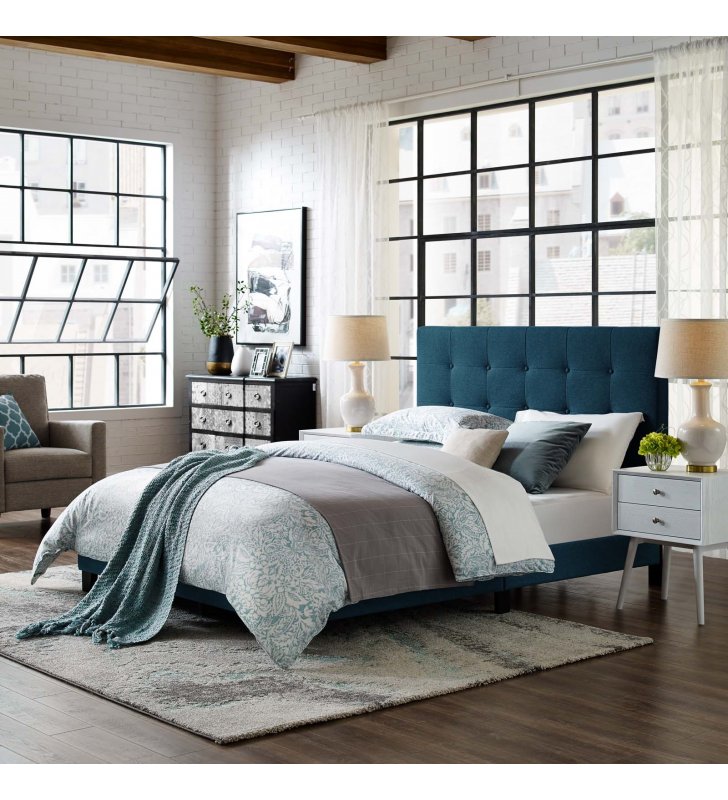 Melanie King Tufted Button Upholstered Fabric Platform Bed in Azure - Lexmod