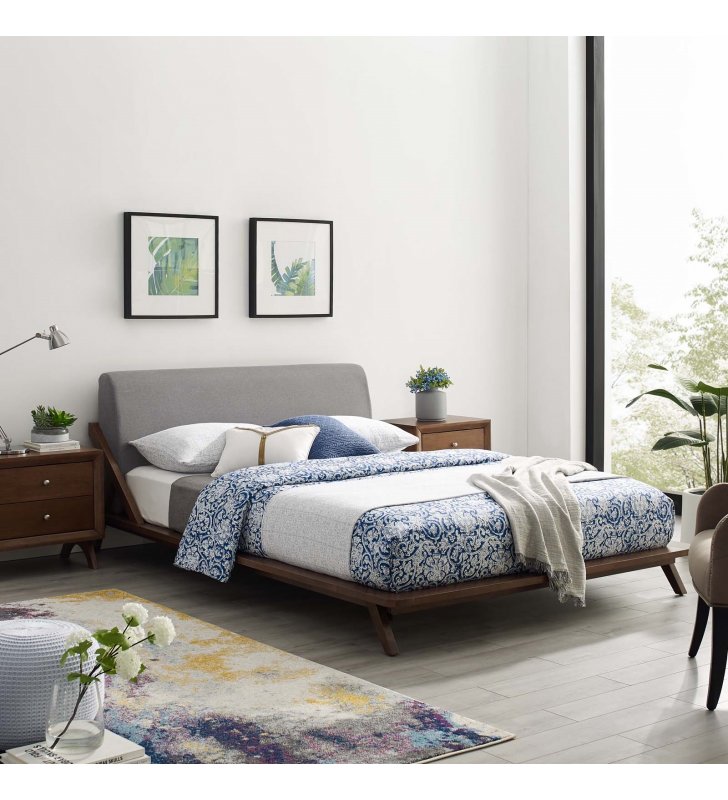 Luella Queen Upholstered Fabric Platform Bed in Walnut Light Gray - Lexmod