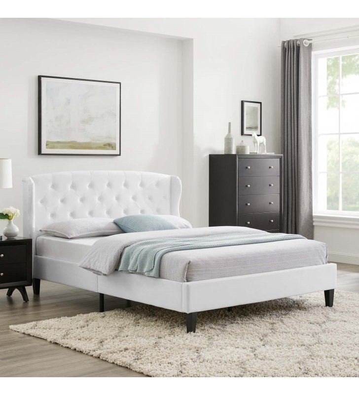 Penelope Tufted Wingback Queen Performance Velvet Platform Bed in White - Lexmod