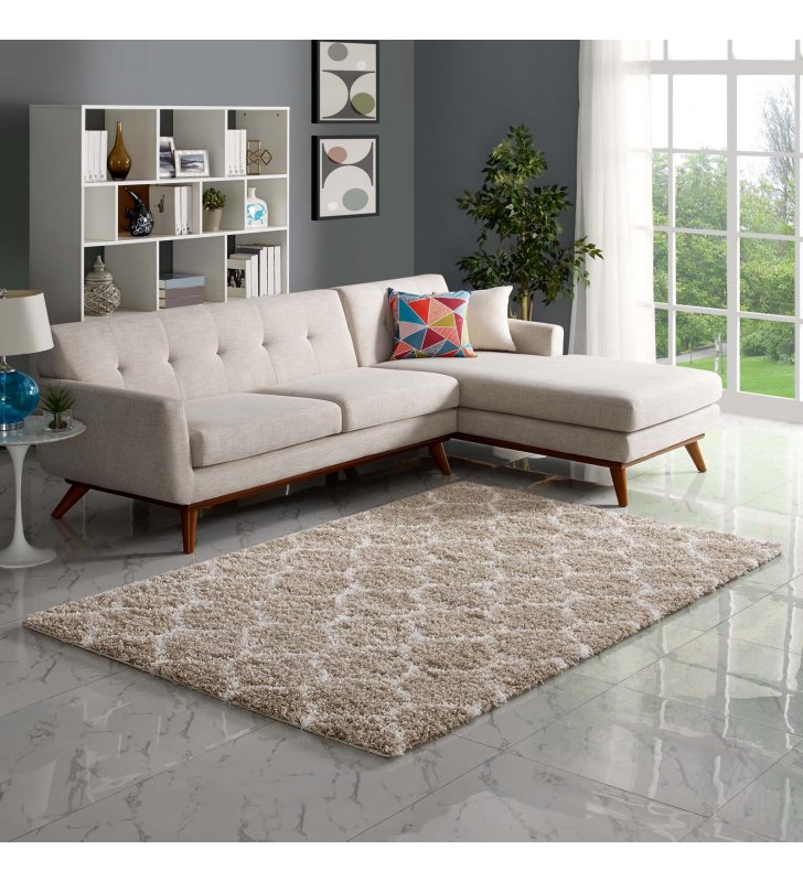 Solvea Moroccan Trellis 5x8 Shag Area Rug in Beige and Ivory - Lexmod