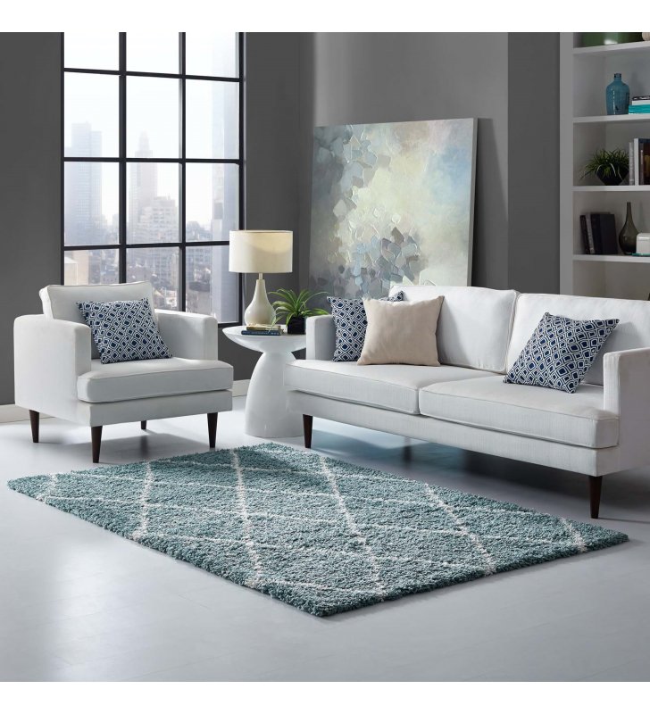 Toryn Diamond Lattice 5x8 Shag Area Rug in Aqua Blue and Ivory - Lexmod
