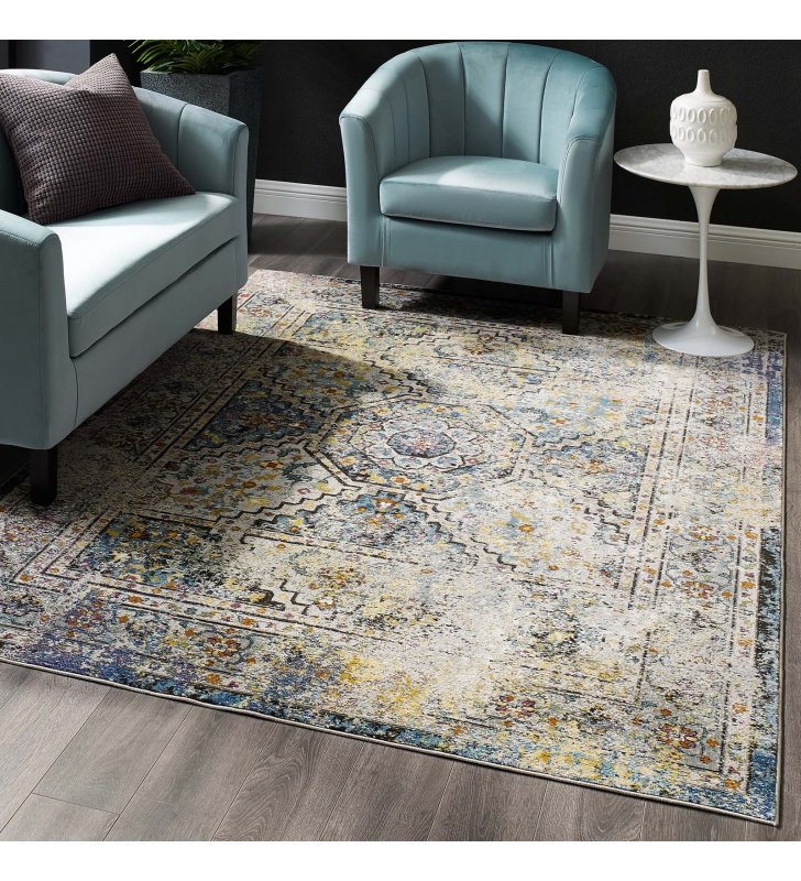 Success Jacinda Distressed Vintage Floral Persian Medallion 5x8 Area Rug in Multicolored - Lexmod