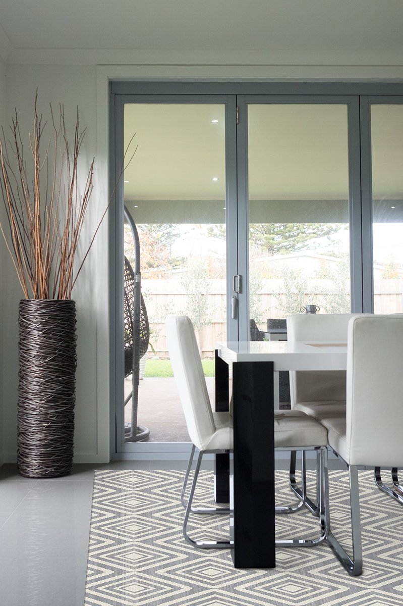 Diamond Grey Rug 8'x10' | Stain-Resistant