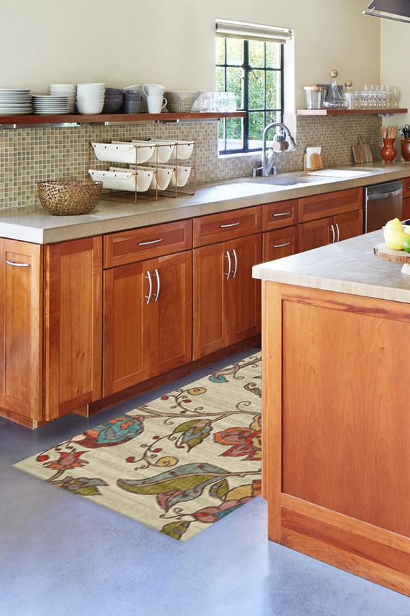 Frida Floral Natural Rug 2.5'x10' | Stain-Resistant