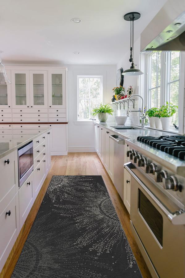 Jellyfish Bloom Charcoal Rug 2.5'x10' | Stain-Resistant