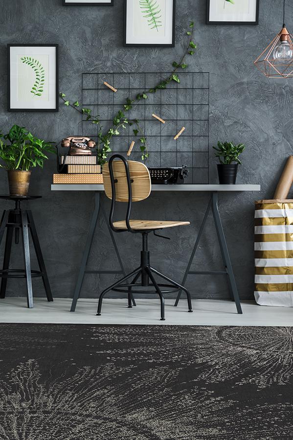 Jellyfish Bloom Charcoal Rug 5'x7' | Stain-Resistant