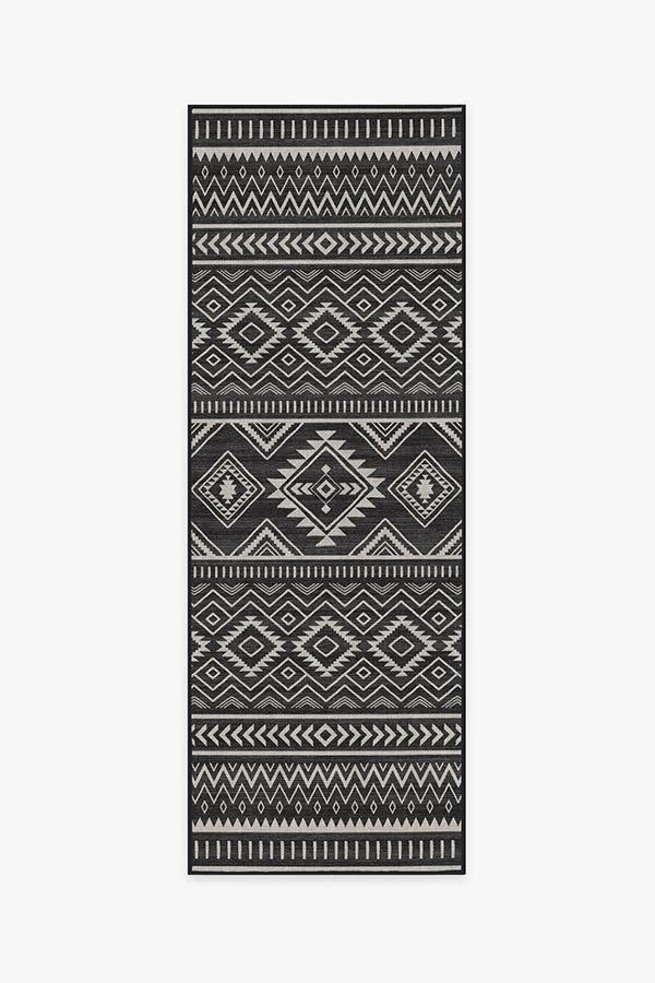 Arizona Black Rug 2.5'x7' | Stain-Resistant