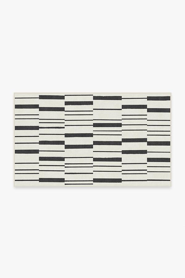 Broken Stripe Black Rug 3'x5' | Stain-Resistant