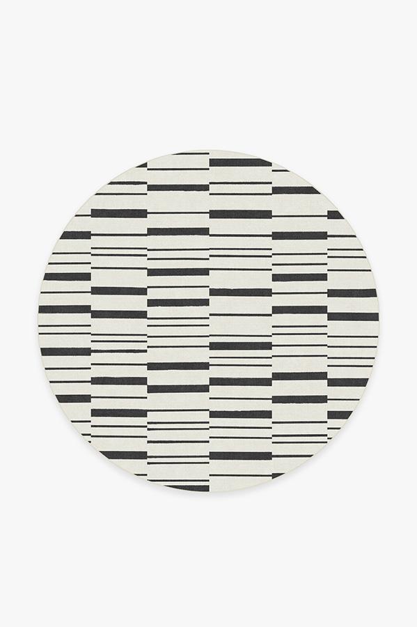 Broken Stripe Black Rug 6' Round | Stain-Resistant