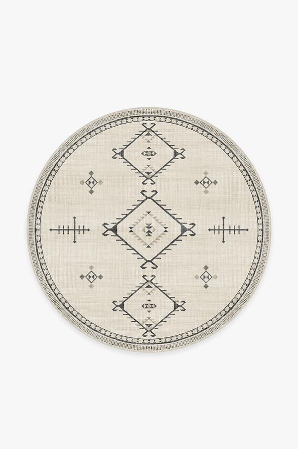Damali Black & White Rug 6' Round | Stain-Resistant