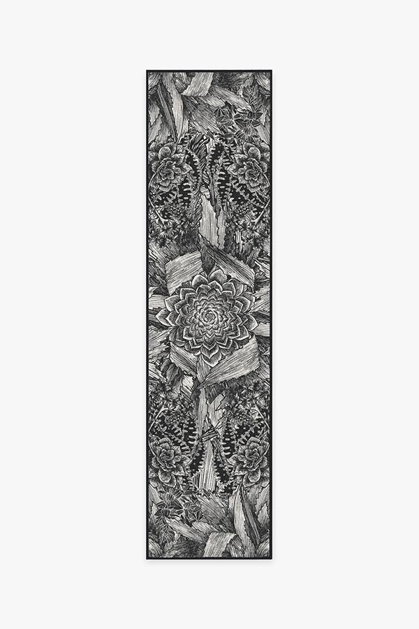 Echeveria Black Rug 2.5'x10' | Stain-Resistant