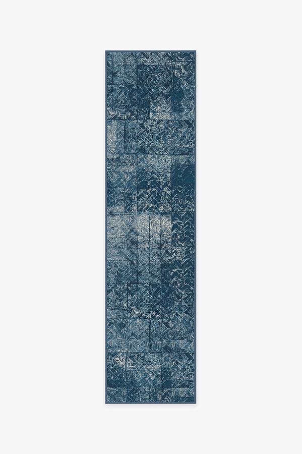 Herringbone Batik Ocean Blue Rug 2.5'x10' | Stain-Resistant