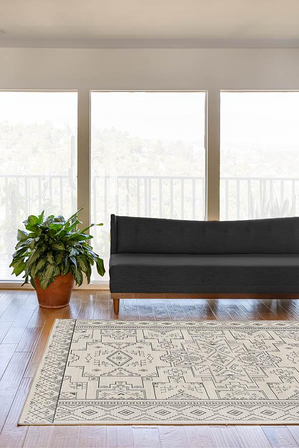 Leelu Black & White Rug 2.5'x7' | Stain-Resistant