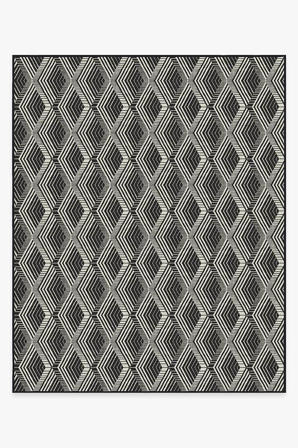 Outdoor Motus Diamond Black Rug 8'x10' | Stain-Resistant