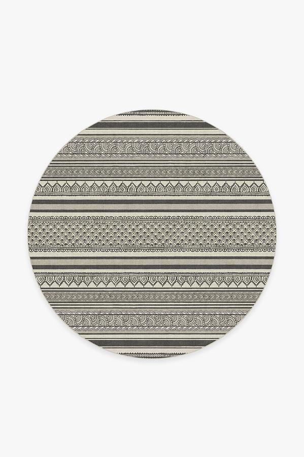 Nira Charcoal Rug 6' Round | Stain-Resistant