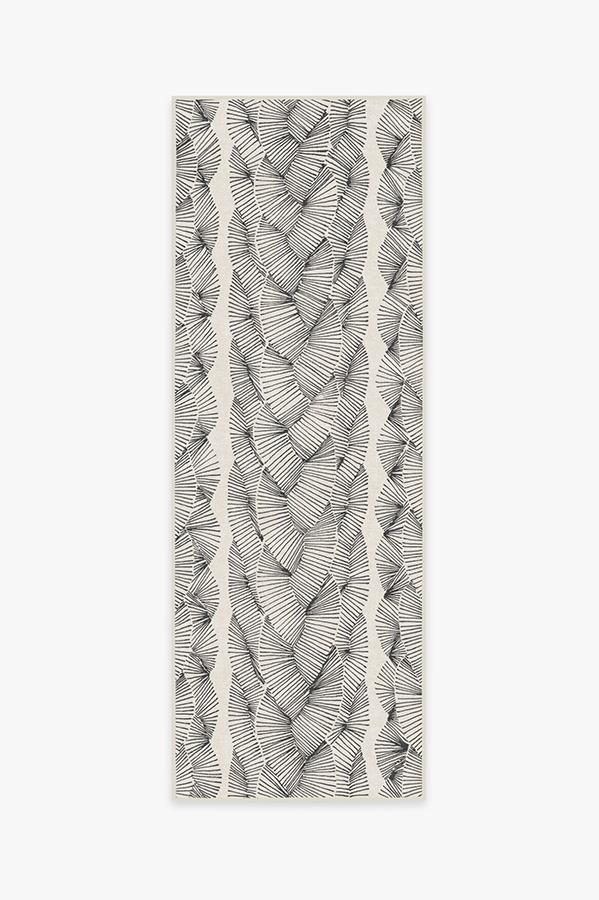 Nodum Black Rug 2.5'x7' | Stain-Resistant