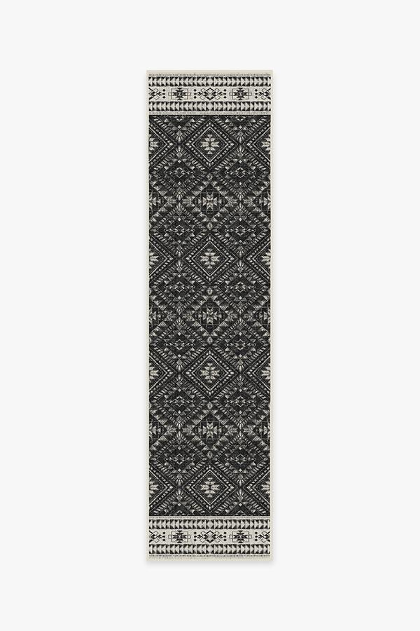 Outdoor Nomada Black Rug 2.5'x10' | Stain-Resistant