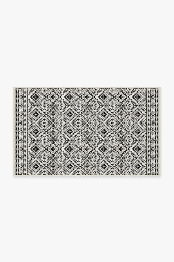 Outdoor Nomada White Rug 3'x5' | Stain-Resistant