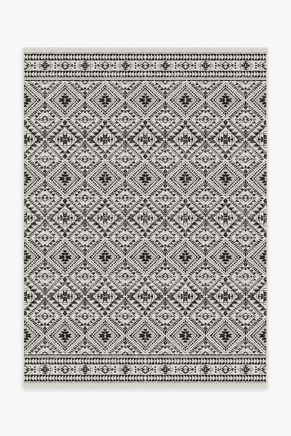 Outdoor Nomada White Rug 5'x7' | Stain-Resistant