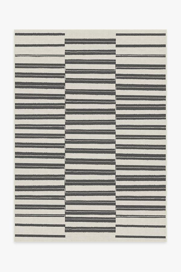 Outdoor Offset Stripe Black Rug 5'x7' | Stain-Resistant