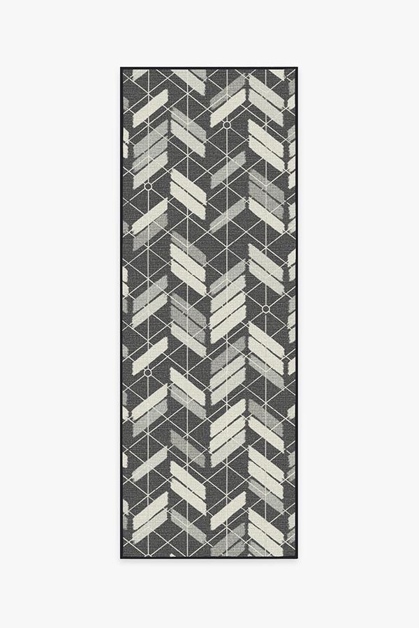 Outdoor Painted Chevron Black Rug 2.5'x7' | Stain-Resistant