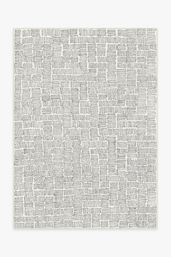 Thalia Black Rug 5'x7' | Stain-Resistant